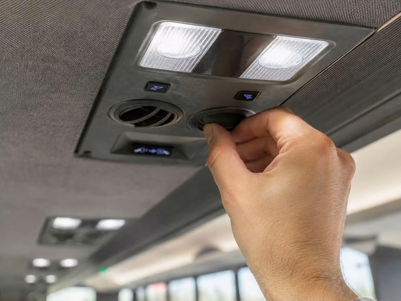 sherwood 18 passenger minibus climate control