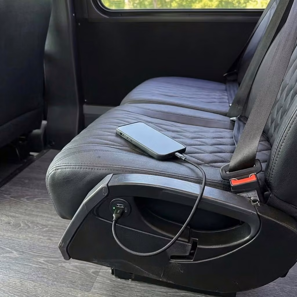 sherwood 20 passenger minibus usb charging