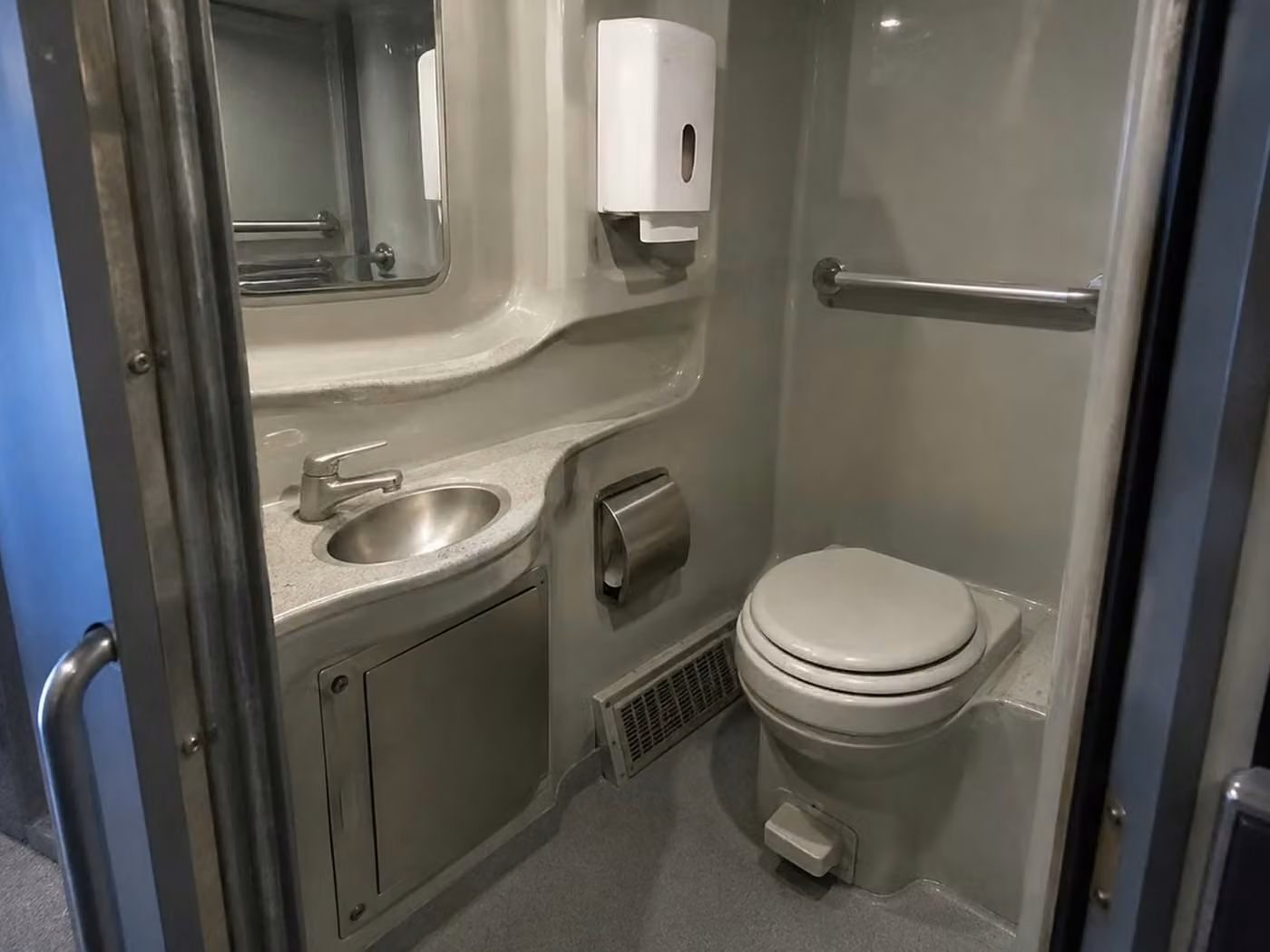 sherwood 56 passenger charter bus onboard restroom