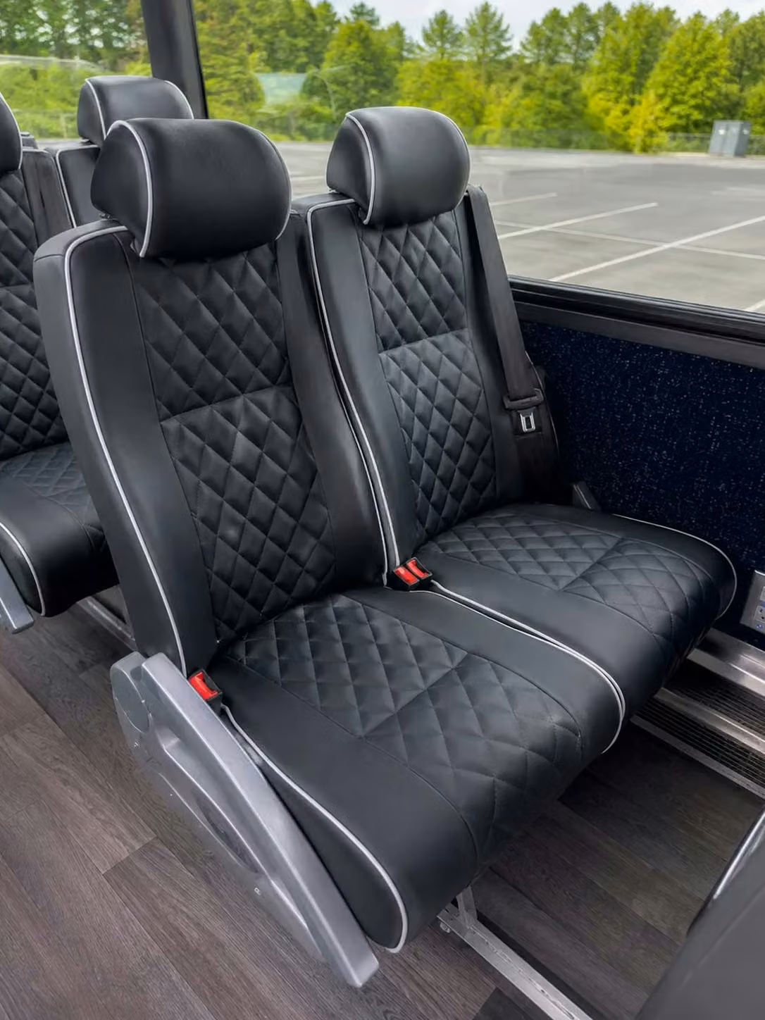 sherwood 56 passenger charter bus reclining seats
