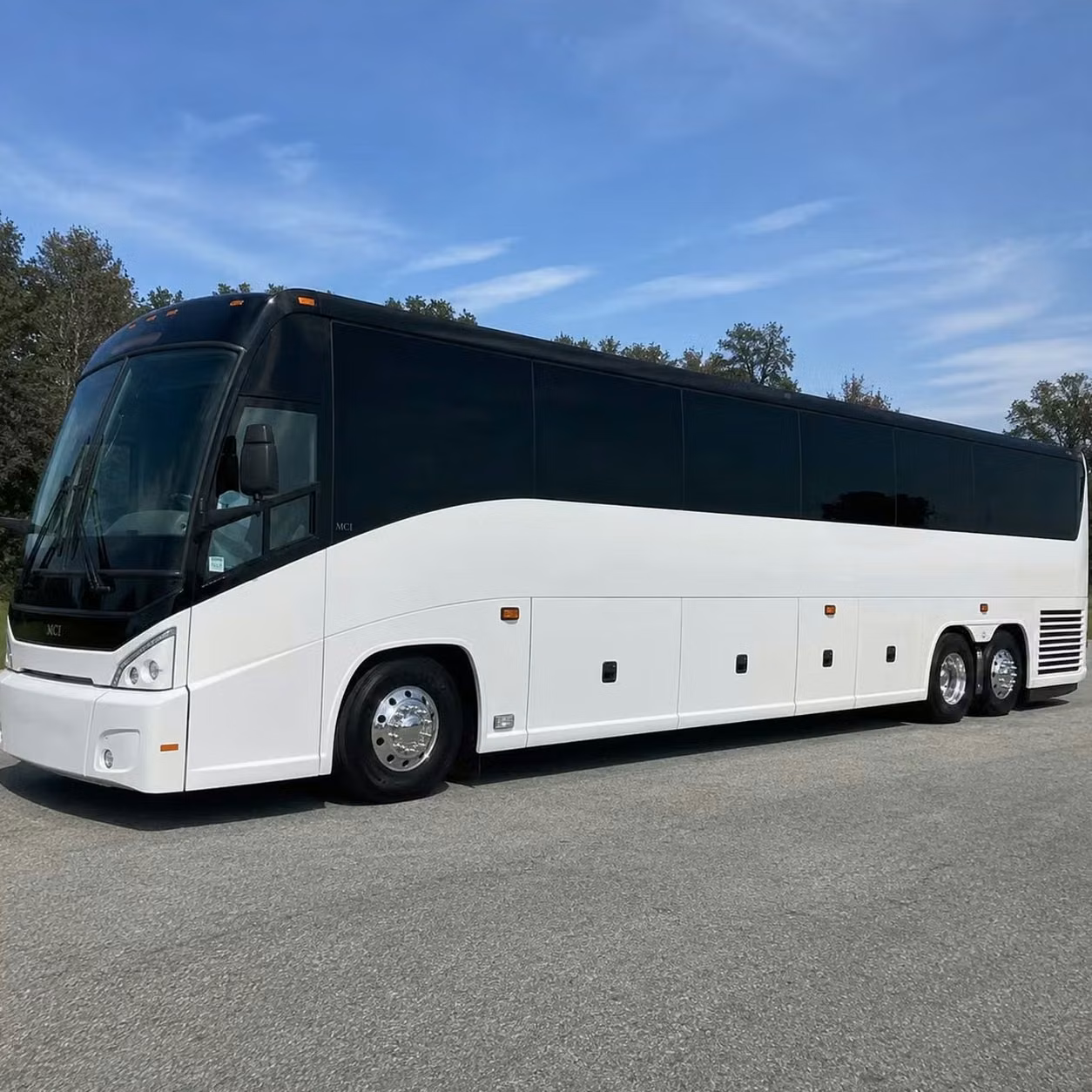 sherwood airport shuttles at bill and hillary clinton national airport lit