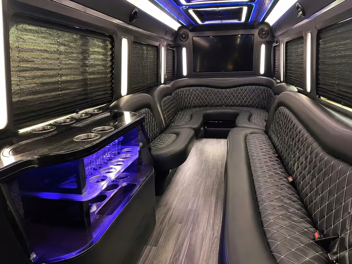sherwood junior and senior prom transportation services in sherwood