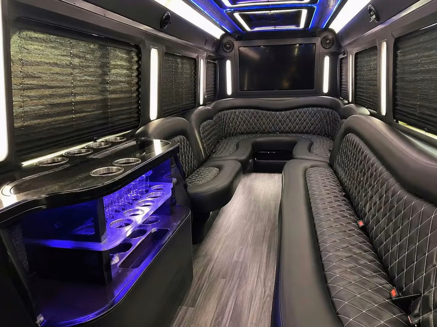 sherwood party bus bar area